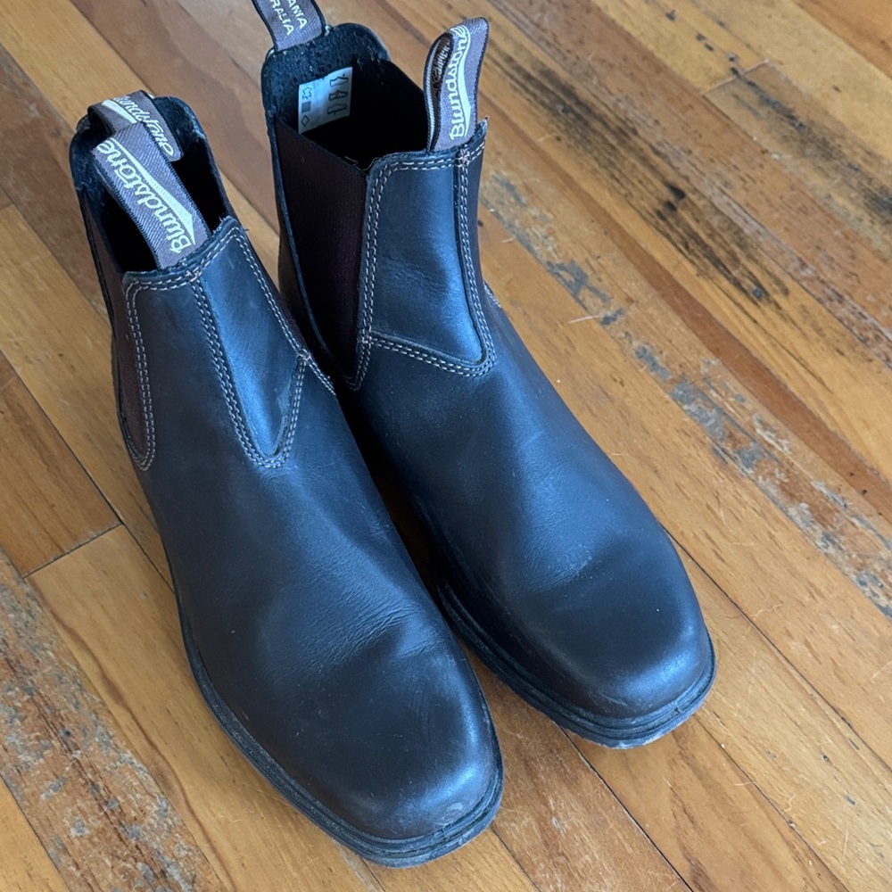 Blundstone Women’s Dress Boot #062